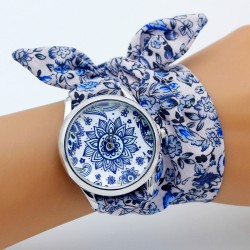 Montre femme mandala argenté bracelet tissu à nouer